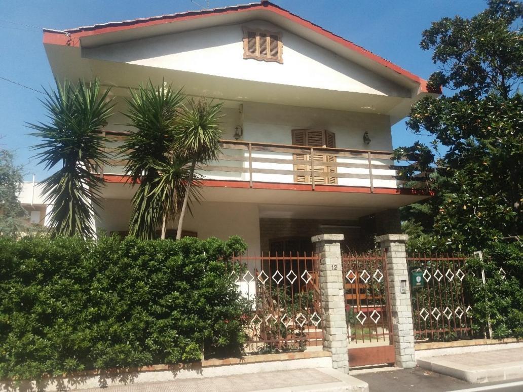 Willa Residenza Nisio Bari Zewnętrze zdjęcie